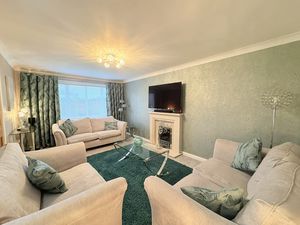 Photo 21- click for photo gallery